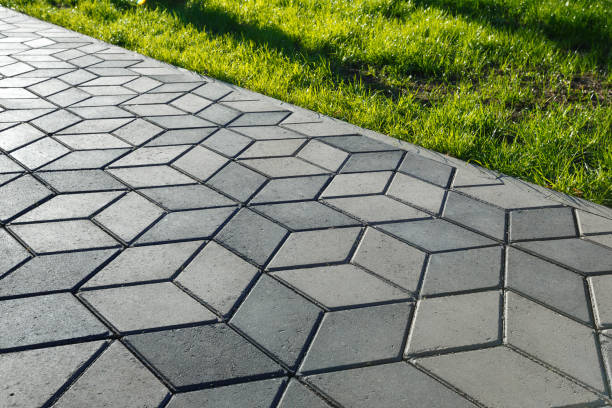 Best Driveway Paving Contractor  in Tiltonsville, OH